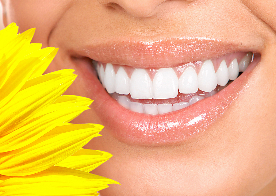The Ultimate Guide to Teeth Whitening: Achieve Your Brightest Smile with Brighter Day Dental